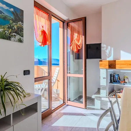 Lejlighed Alba By Interhome