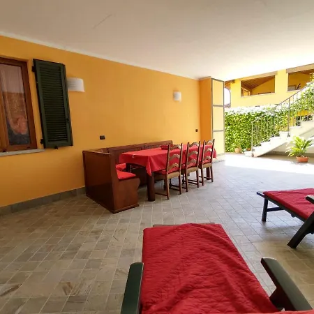 Apartment Alba E Robinia-1 By Interhome Gera Lario