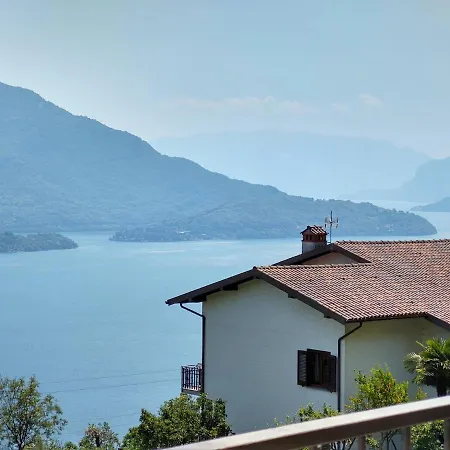 Alba E Robinia-1 By Interhome Apartment Gera Lario