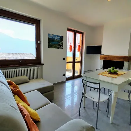 Apartment Alba E Robinia-1 By Interhome Gera Lario