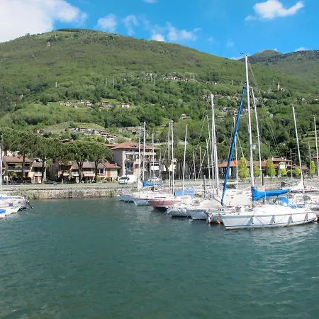 Alba E Robinia-1 By Interhome Apartment Gera Lario
